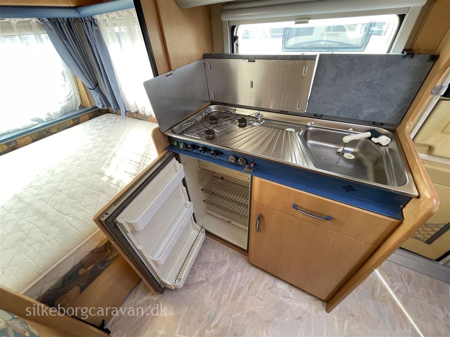 Hobby De Luxe 450 UF
